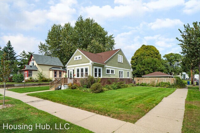 Foto del edificio - 4 br, 1.5 bath House - 803 Englewood Ave