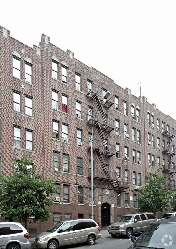 Building Photo - 1769 Eastburn Ave