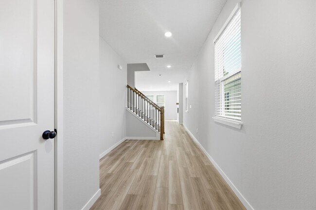 Foto del edificio - 96509 Stillpoint Wy