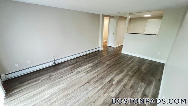 Building Photo - 47 Princeton St