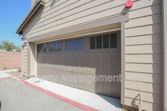 Foto del edificio - 40268 Birchfield Dr