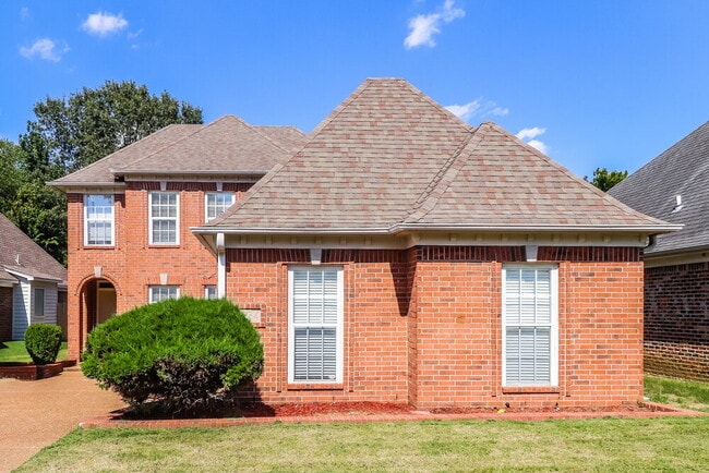 Building Photo - 4834 Graham Lake Dr