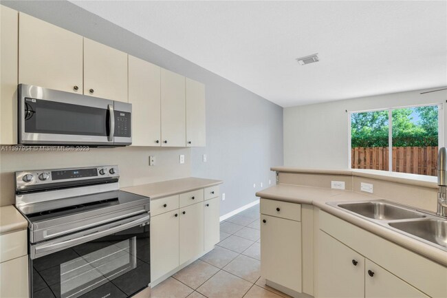 Building Photo - 16673 SW 78th Terrace