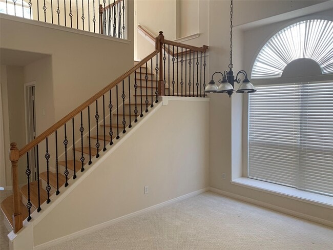 Building Photo - 2621 Tidenhaven Dr