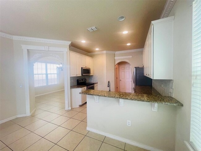 Building Photo - 12058 Silverlake Park Dr
