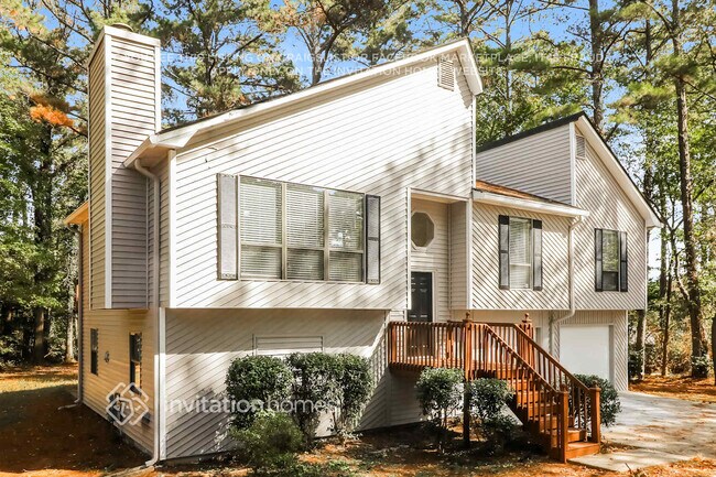 Foto del edificio - 6118 Pine Dale Ln