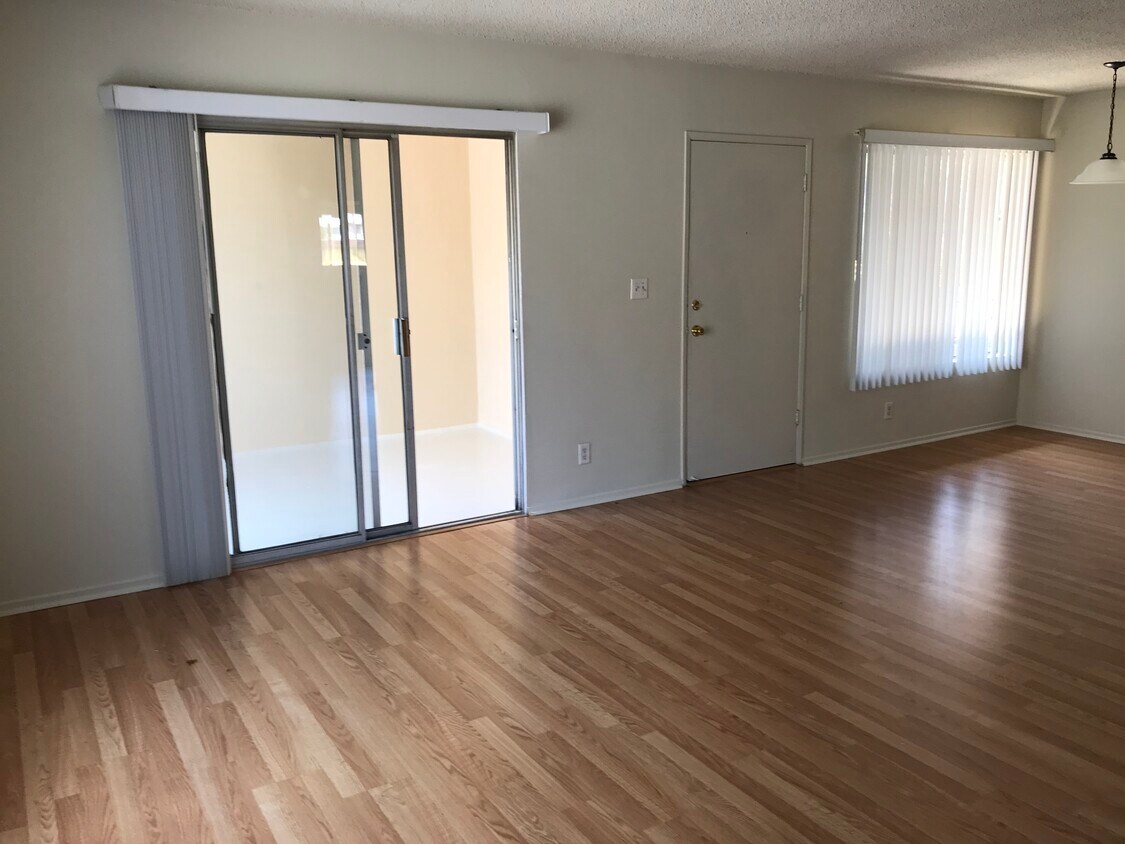 Foto principal - 2627 10th Ct