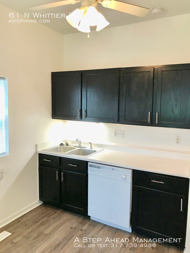 Building Photo - 61 N Whittier Pl