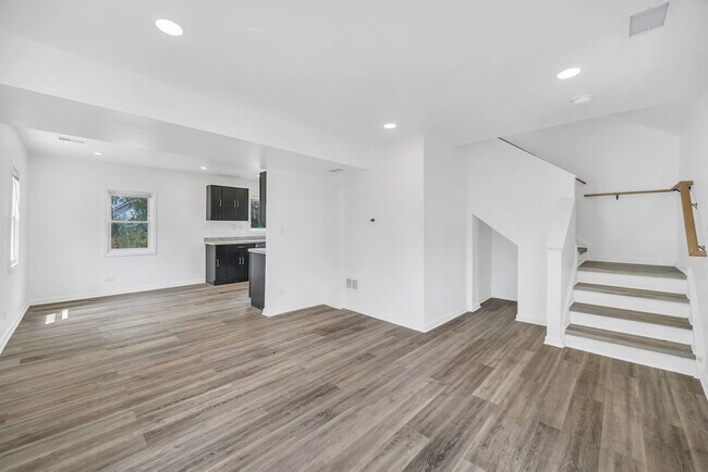 Foto del edificio - 37544 Columbus Ave