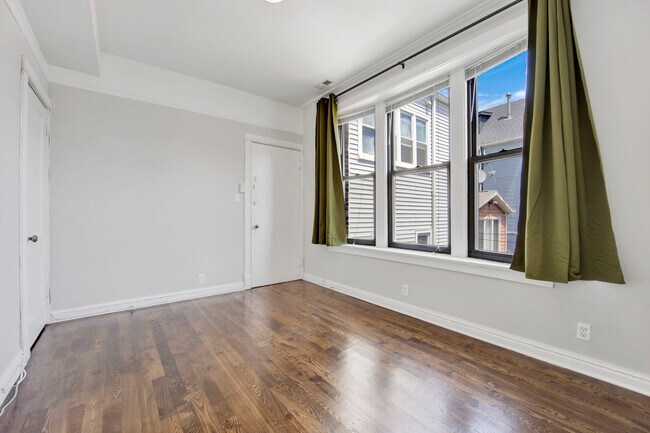 Foto del edificio - 2341 W Charleston St