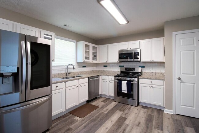 Foto del edificio - 2128 Silva Ct