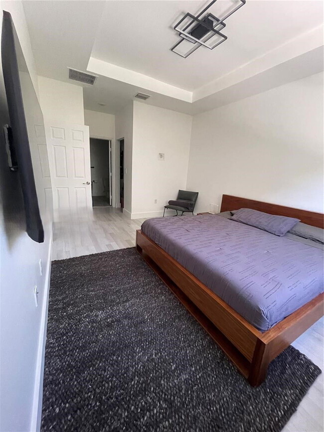 Foto del edificio - 10409 W 32nd Ln