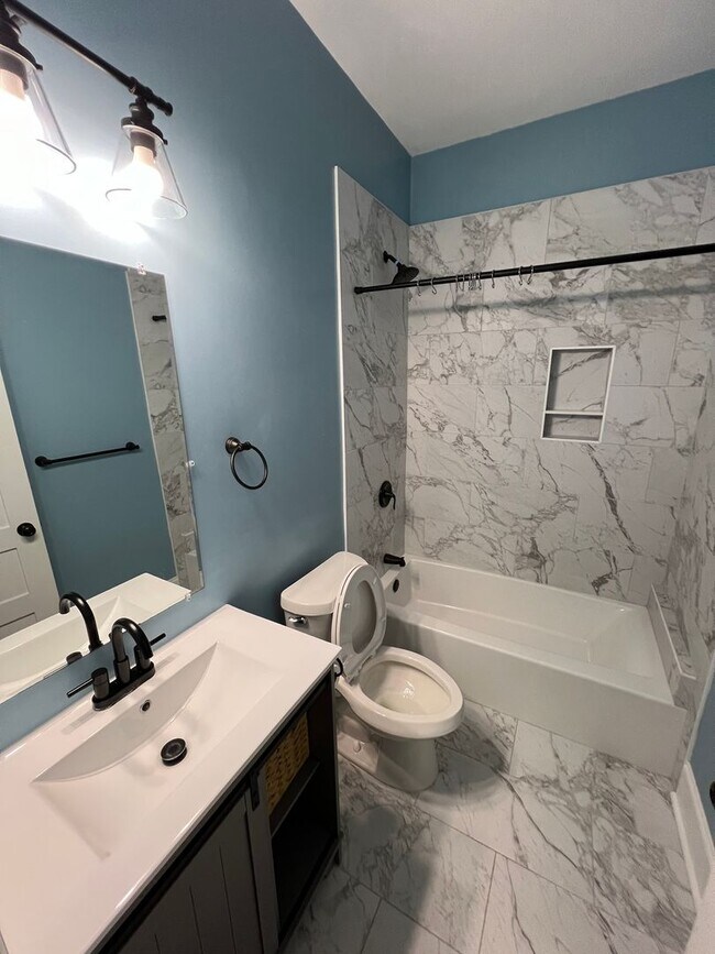 Foto del edificio - 616 N Pierce St