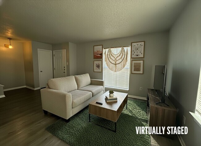 Foto del edificio - 4503 Hunt Cir