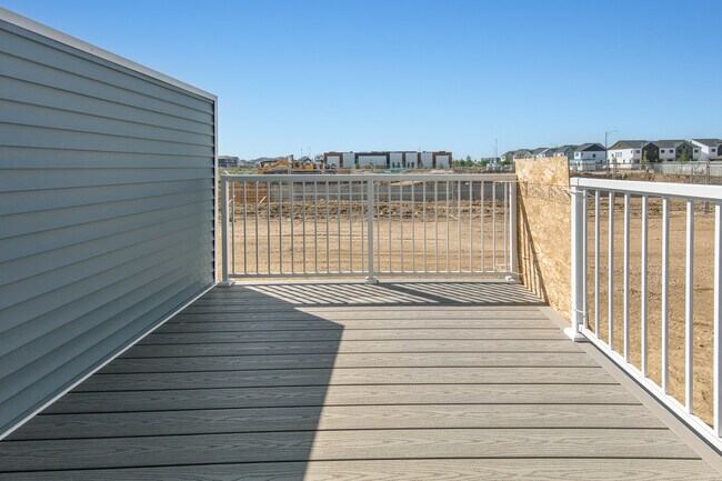 Building Photo - 1447 Cherniak Way SW