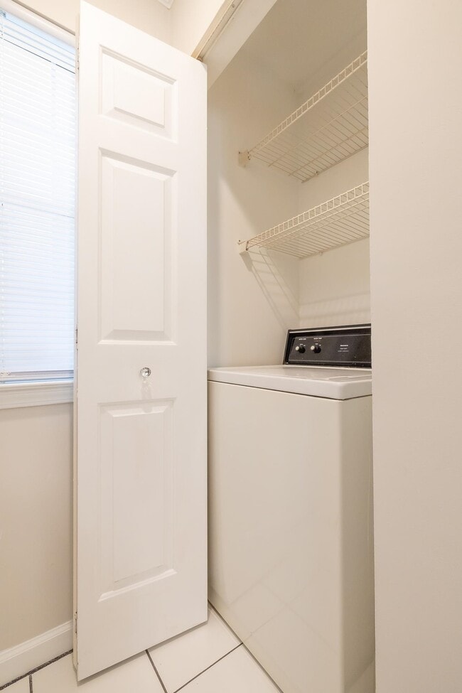 Foto del edificio - 9550 Dunes Gables Dr