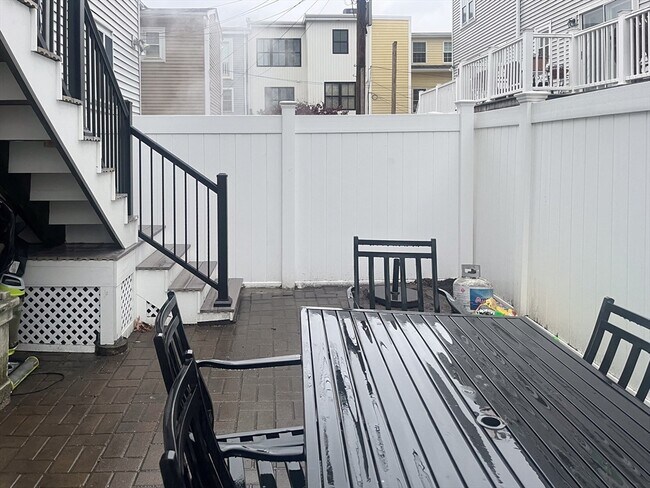 Foto del edificio - 86 W 3rd St