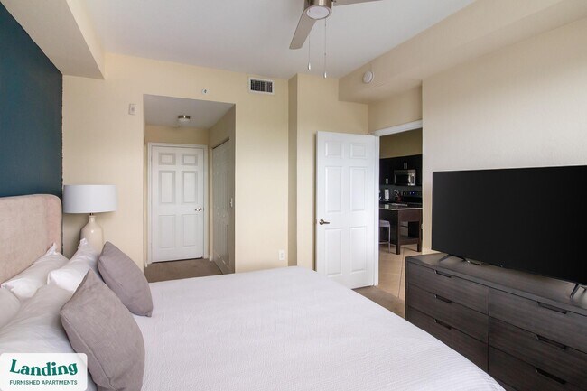 Foto del edificio - 11575 City Hall Promenade