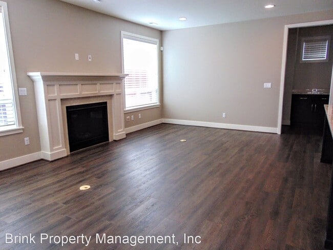 Building Photo - 4 br, 3 bath House - 14 175th Place SW