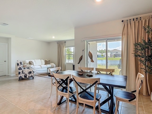 Foto del edificio - 2219 Lake Preserve Cir