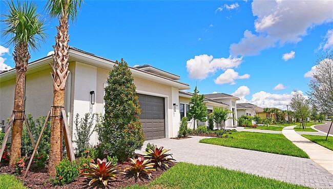Building Photo - 9124 Bernini Pl