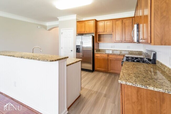 Building Photo - 124 Shadybrook Dr