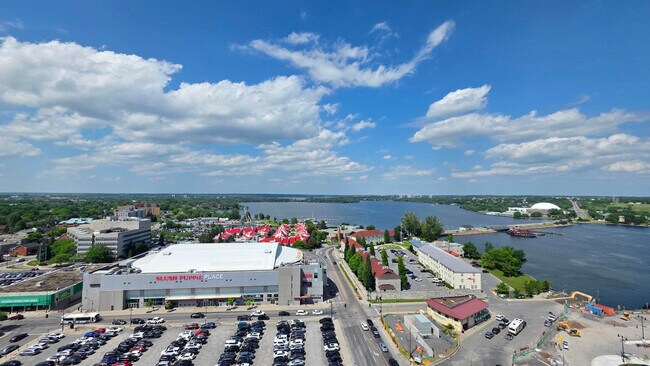 Interior Photo - The Madeleine