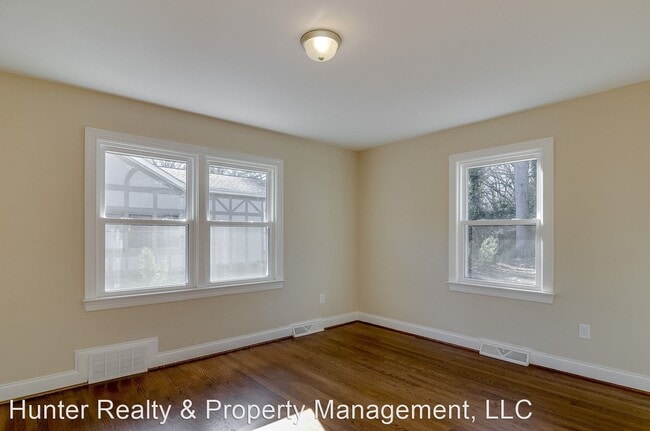 Building Photo - 3 br, 2 bath House - 928 N. Stratford Rd.