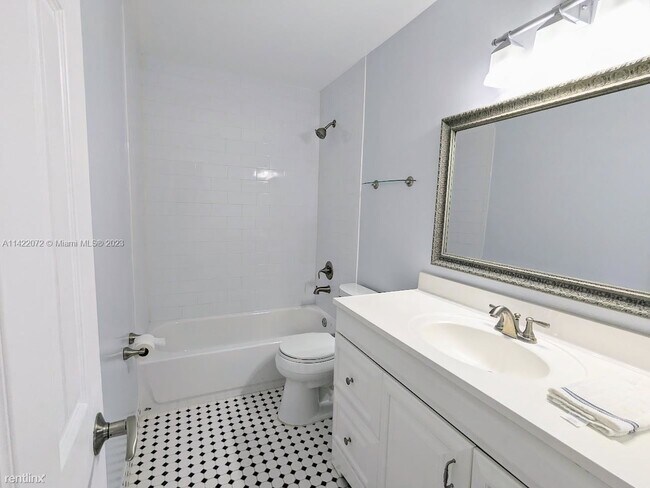 Foto del edificio - 3 br, 2 bath House - 7431 SW 135th Ave