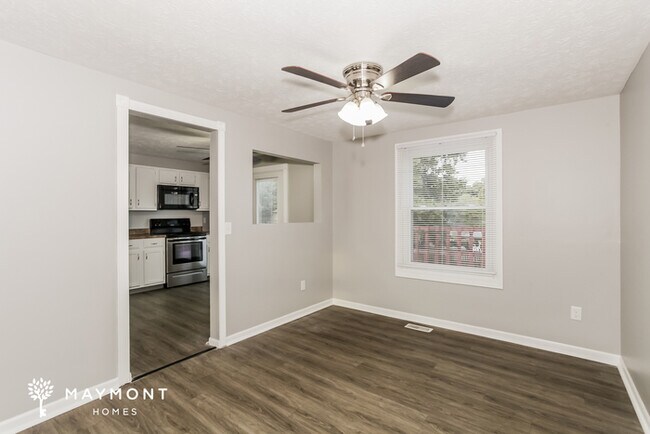Building Photo - Beautiful Home located in a Cul-de-sac!