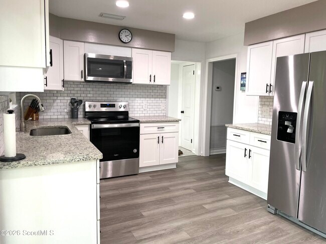 Foto del edificio - 505 Marsh Cir