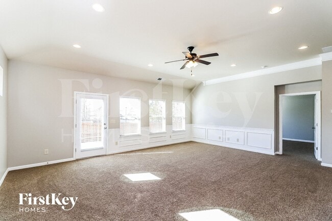 Foto del edificio - 510 Country Ridge Dr