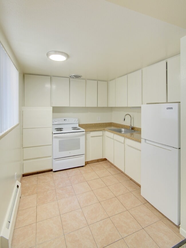 Foto del edificio - Mayor Apartments - UTILITIES INCLUDED*!
