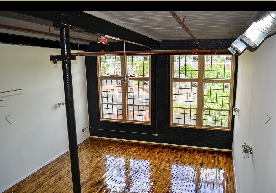 Primary Photo - 1Lofts