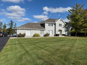 Building Photo - 551 83rd St