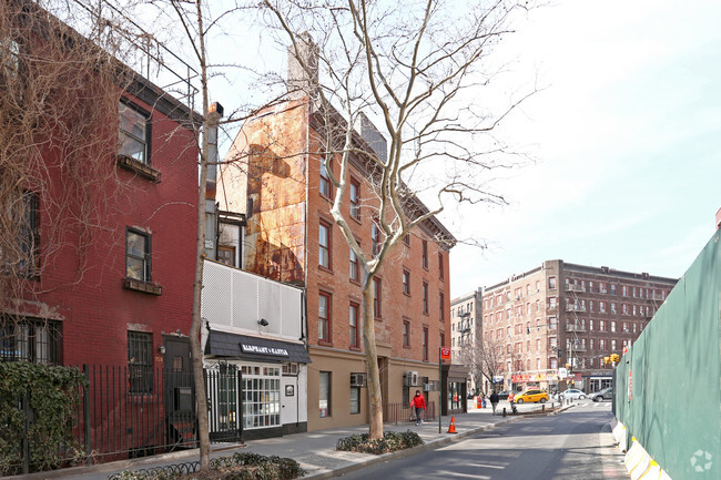 Foto del edificio - 70 Greenwich Ave