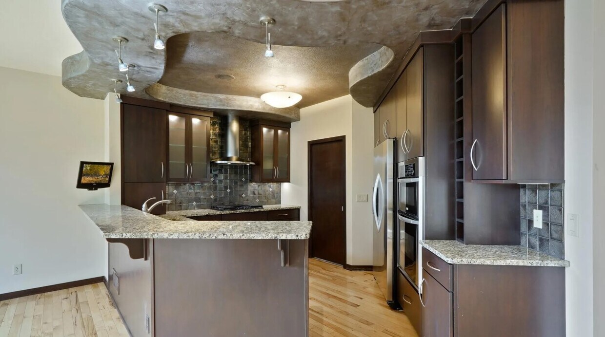Foto principal - 15800 50th Pl N
