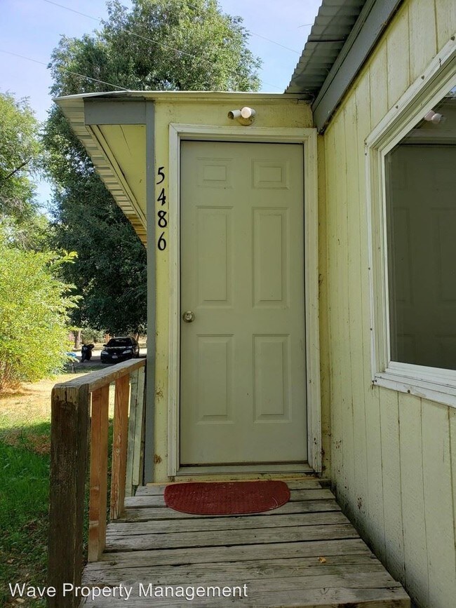 2100 E 42nd S, Mountain Home, ID 83647 Room for Rent in Mountain Home