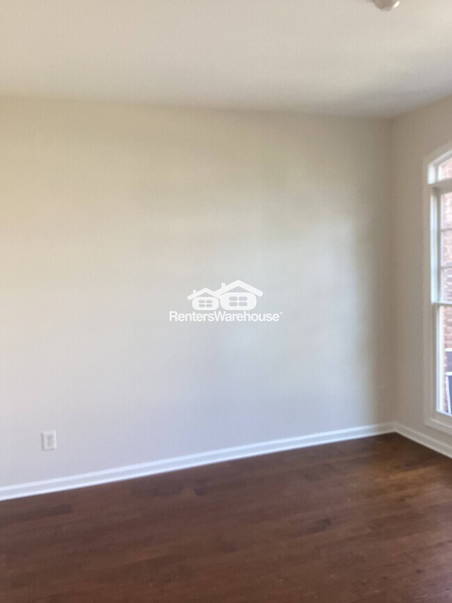Foto del edificio - 2448 Brynfield Cove