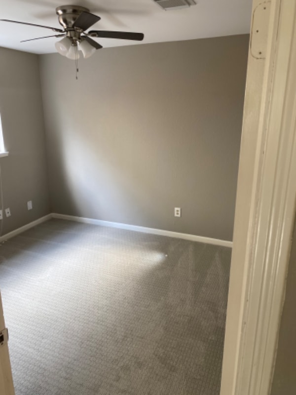 Foto del edificio - 9428 Tooley Dr