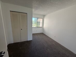Building Photo - 1705 Heatheridge Rd