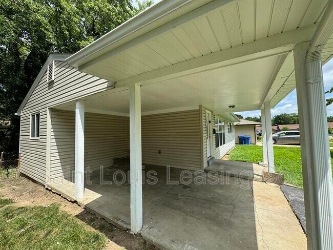 Foto del edificio - 5 Linkous Dr