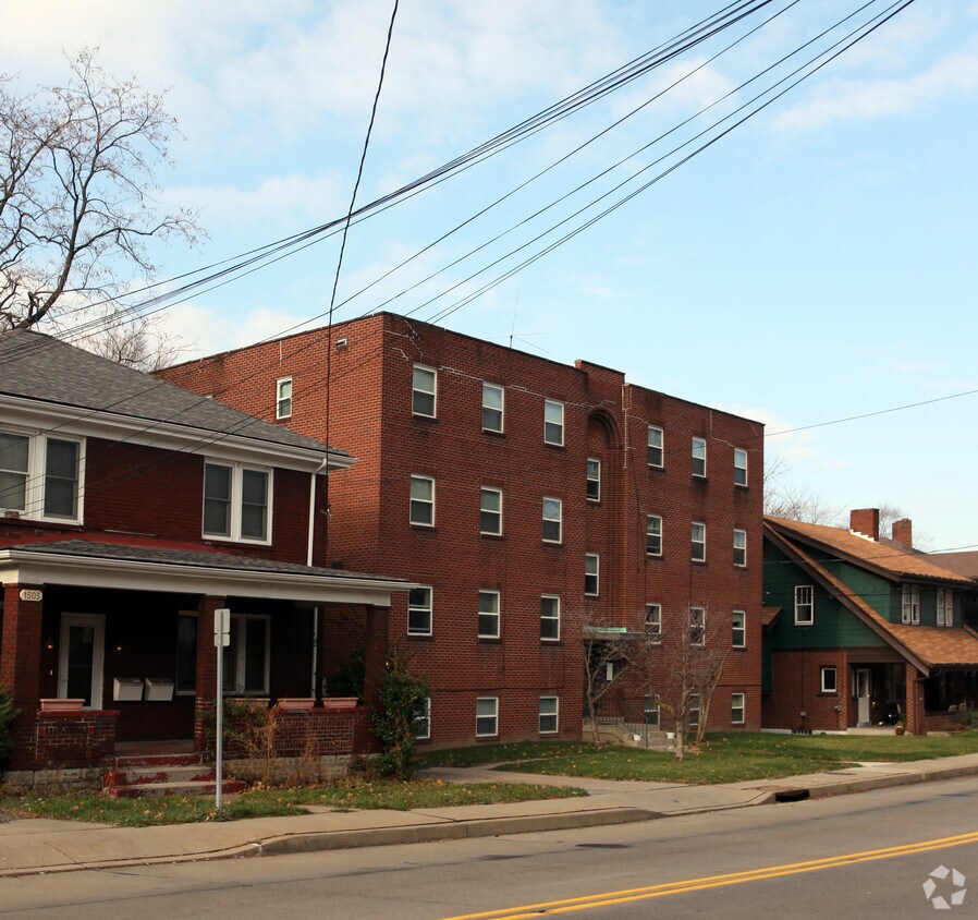Primary Photo - 1511 Mcfarland Rd
