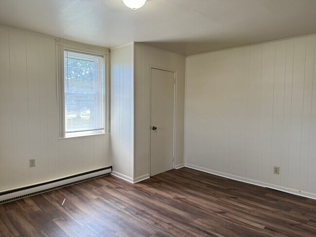Foto del edificio - 632 W Orange St