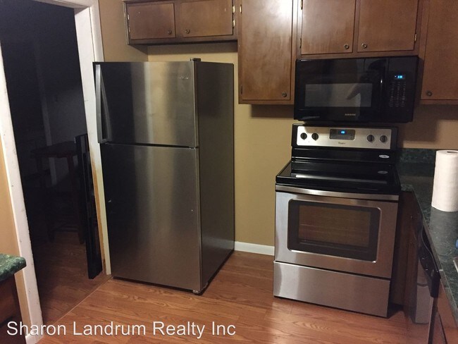 Foto del edificio - 2 br, 2 bath House - 1944 Goldsmith Lane #3