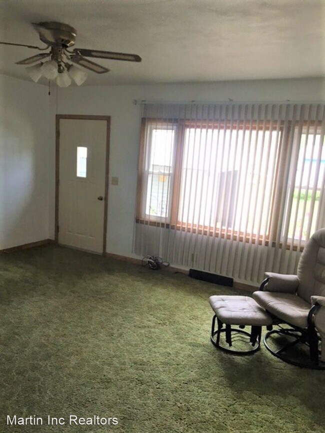 Building Photo - 3 br, 1 bath House - 545 Grand Blvd