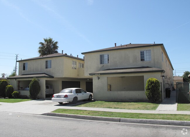 Foto del edificio - 4816-4818 W 118th Pl