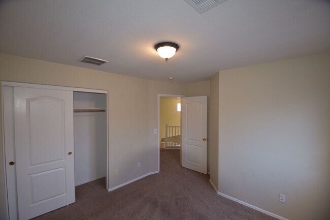 Building Photo - 5552 W Minton Ave