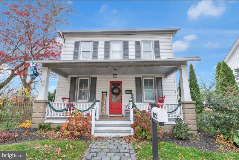 Foto principal - 132 S Main St