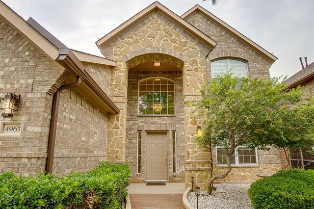 Foto del edificio - 4965 Grinstein Dr